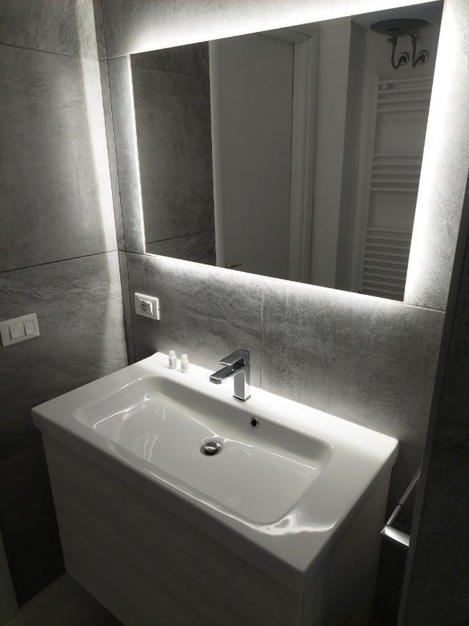 Conte Rosso Apartment Рим Экстерьер фото