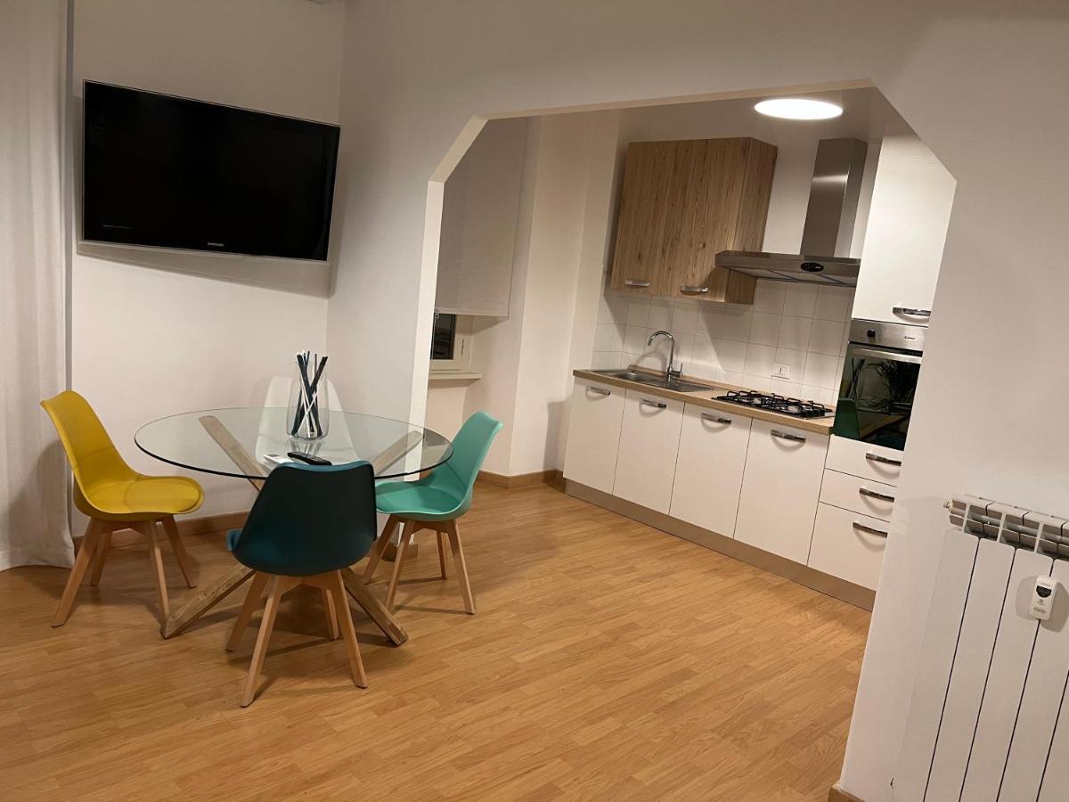 Conte Rosso Apartment Рим Экстерьер фото